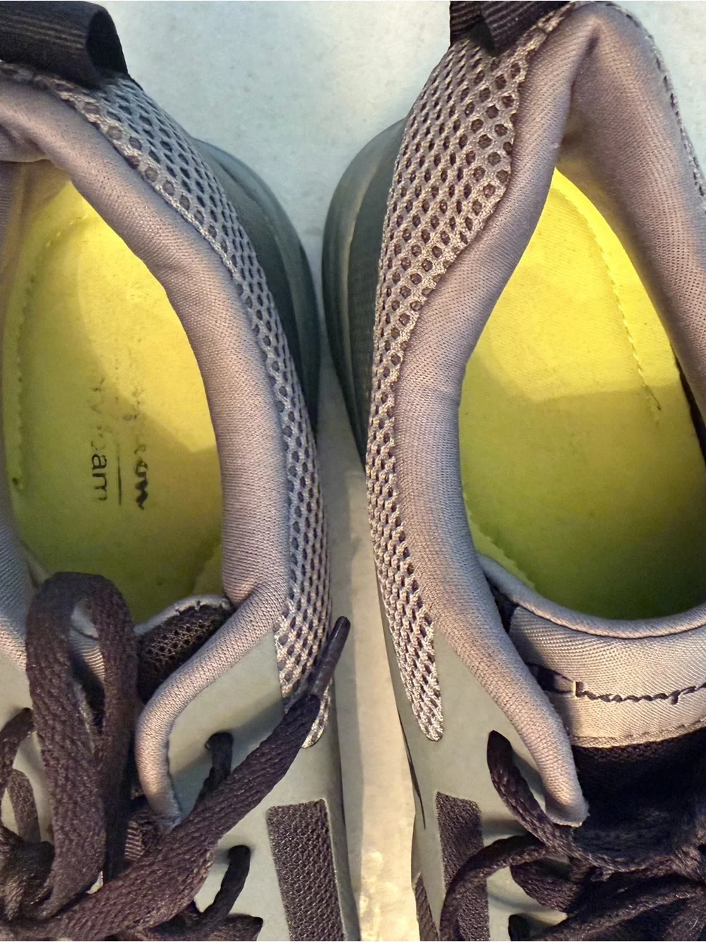 Champion Men's Black and Gray Athletic Trainers with Yellow Insoles